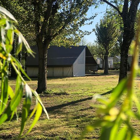 Camping Les Mancellieres Avrillé 외부 사진