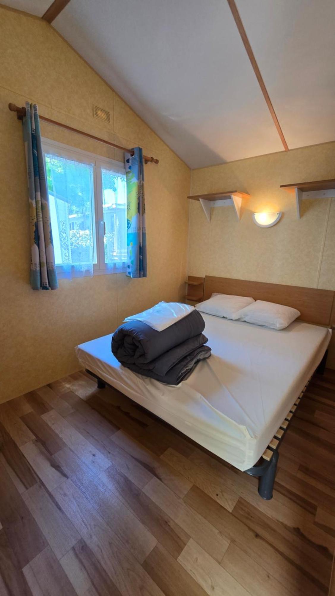Camping Les Mancellieres Avrillé 객실 사진